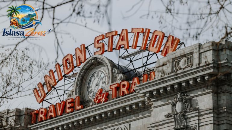 Solo Travel Destinations For Female in Denver, Colorado
